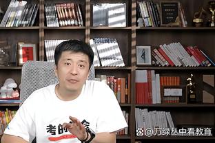 韦恩赖特：当看到布克如此贱的表情 我就意识到我被捞回来了？